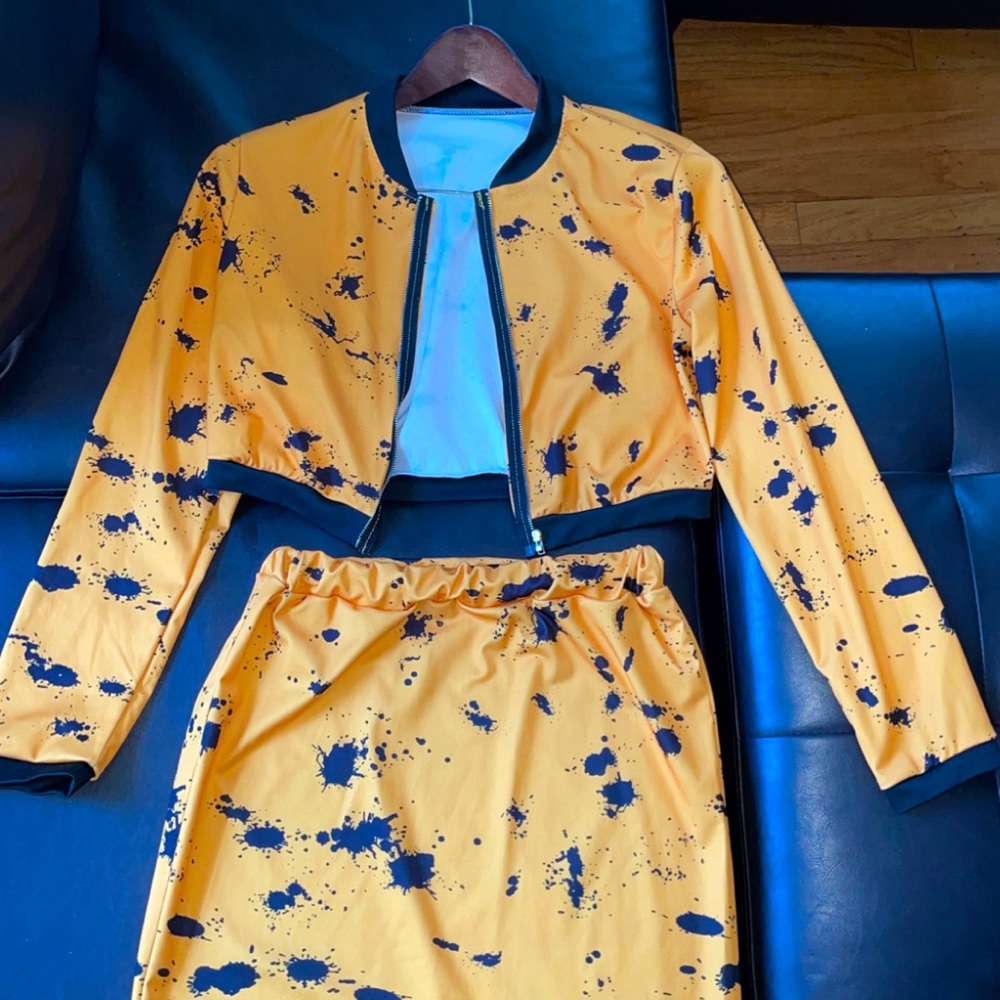 Yellow & Black skirt set
